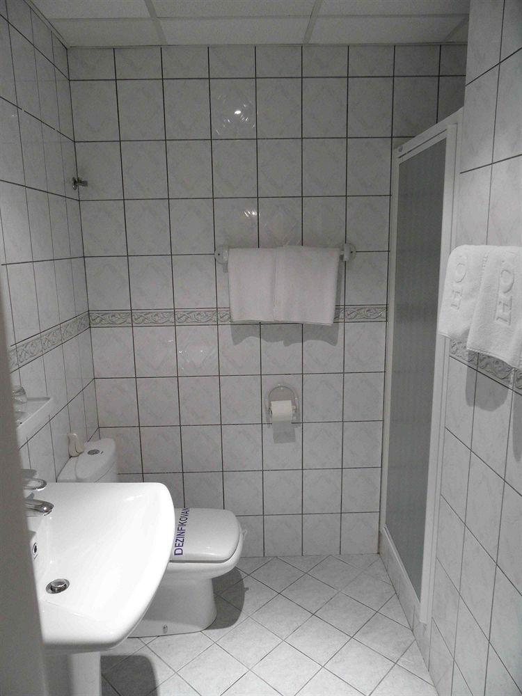 Voyager Bed & Breakfast Novi Sad Extérieur photo