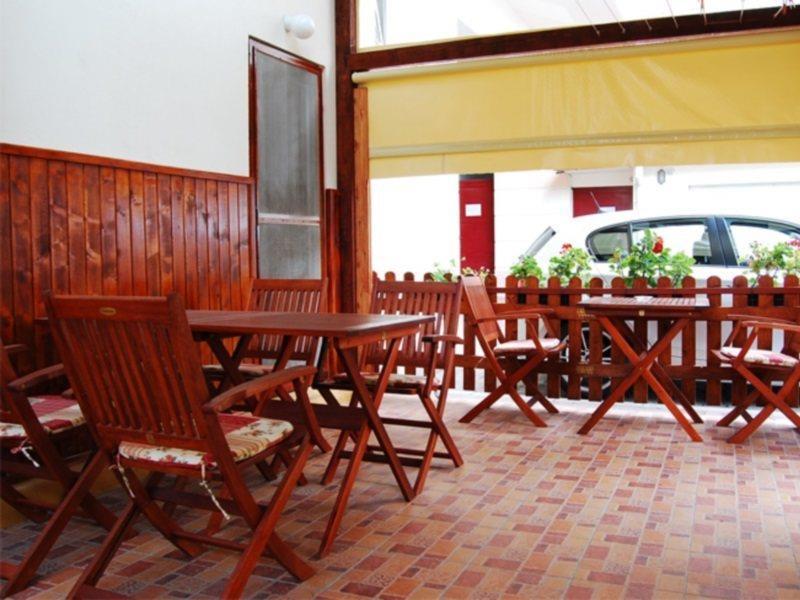 Voyager Bed & Breakfast Novi Sad Extérieur photo
