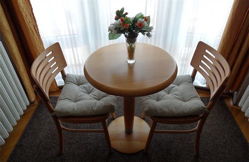 Voyager Bed & Breakfast Novi Sad Extérieur photo